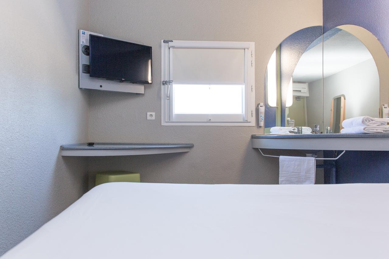 Ibis Budget Sisteron Bagian luar foto